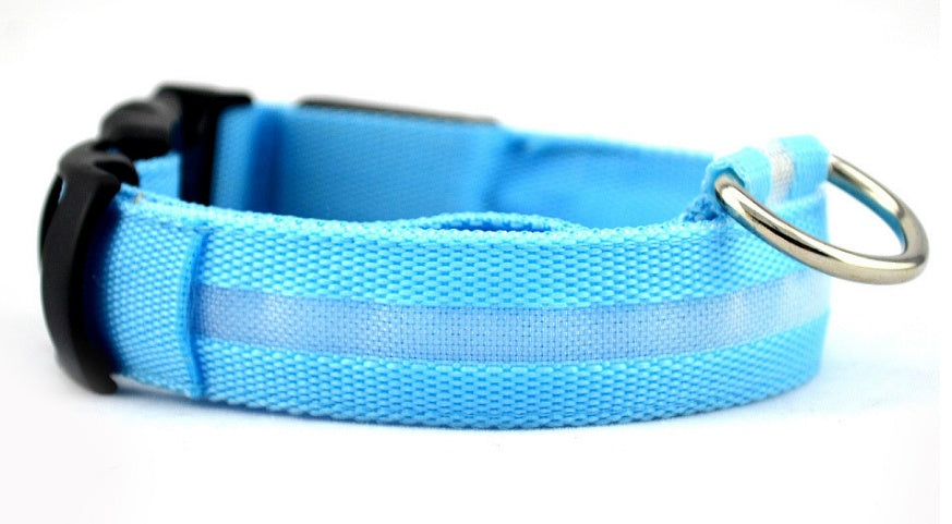 Collier Lumineux en Nylon pour Chien et Chat – Sécurité Nocturne à LED, Réglable et Clignotant